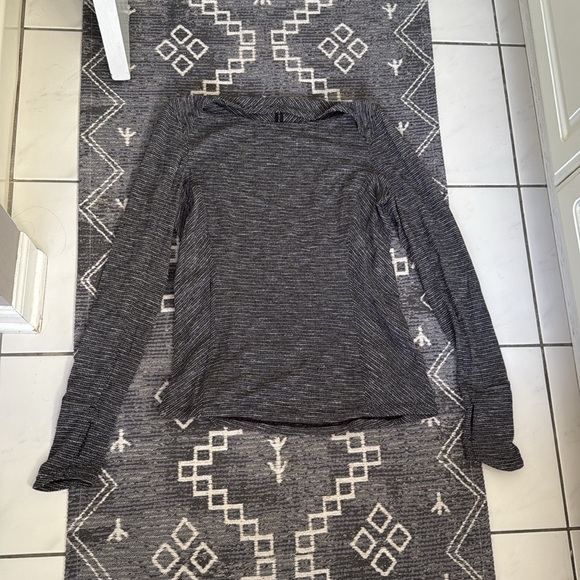 Lululemon Athletica Vintage Kano Catch Me Long Sleeve Top Heather Black White - Picture 5 of 10